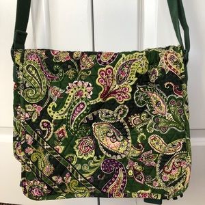 Vera Bradley crossbody messenger bag.